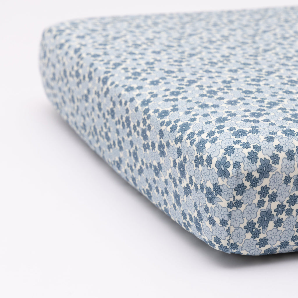 Bluebell Blossoms Crib Sheet