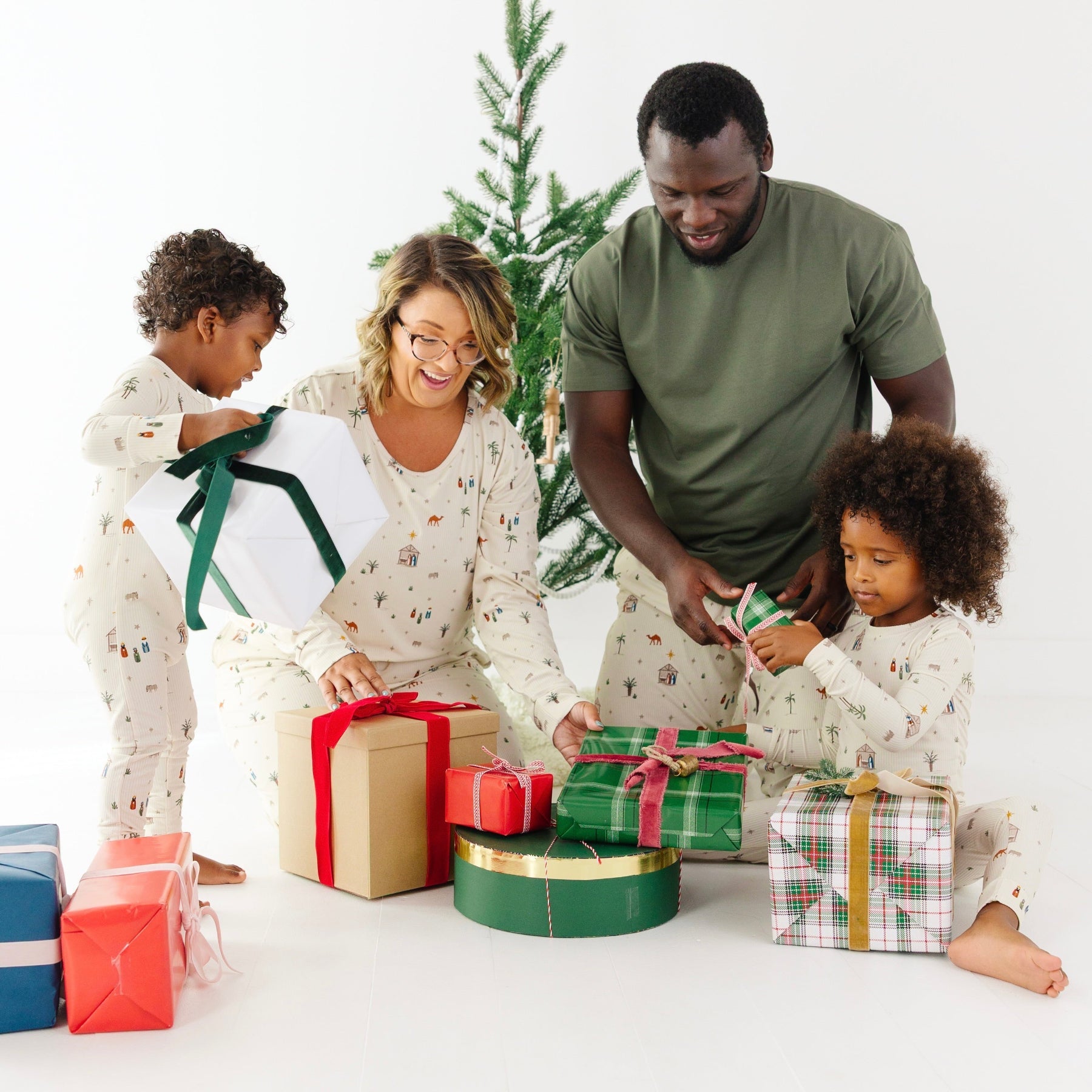 Beetle Men's Short Sleeve Shirt